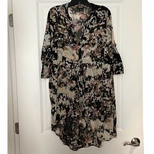 EUC Torrid Lexie Tunic Size 0/M/10